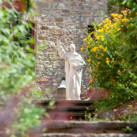 Casa De Colonies Casa Pare Coll * Gombren