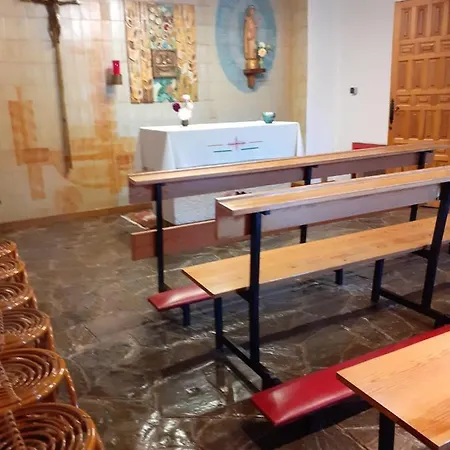 Casa De Colonies Casa Pare Coll * Gombren